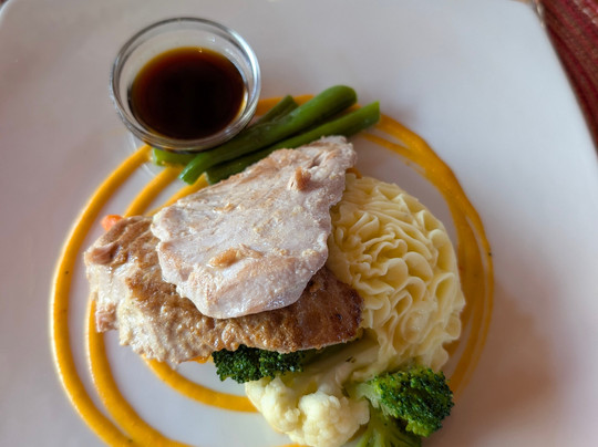 Rolf Wittmer & Tip Top Travel - Galapagos Cruises-阿约拉港必去景点