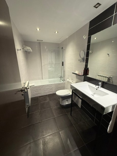 潘普洛纳大教堂酒店-官方