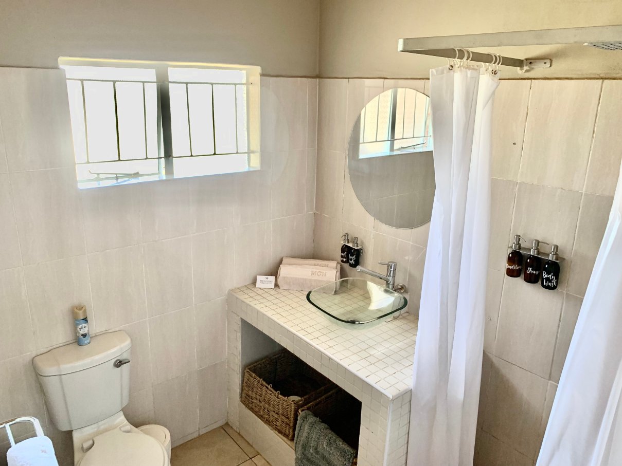 Msasa Guest House Chinhoyi-浴室