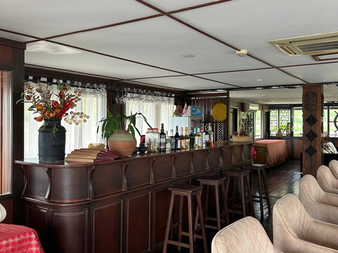 Neang Neakii Cruises-金边必去景点