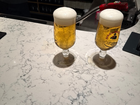 No1 Lounge at Luton Airport-卢顿必去景点