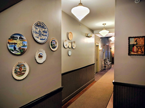 当代艺术馆保时旅馆主图