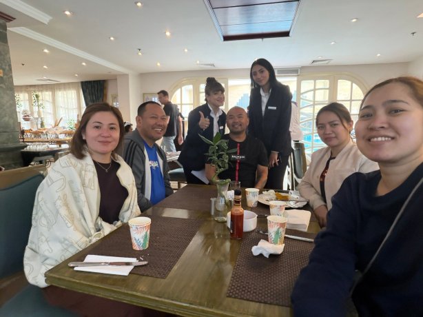 阿扎尔金字塔酒店-官方