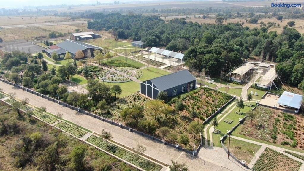The Meander Estate