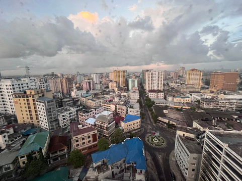 金色郁金香达尔市中心酒店主图