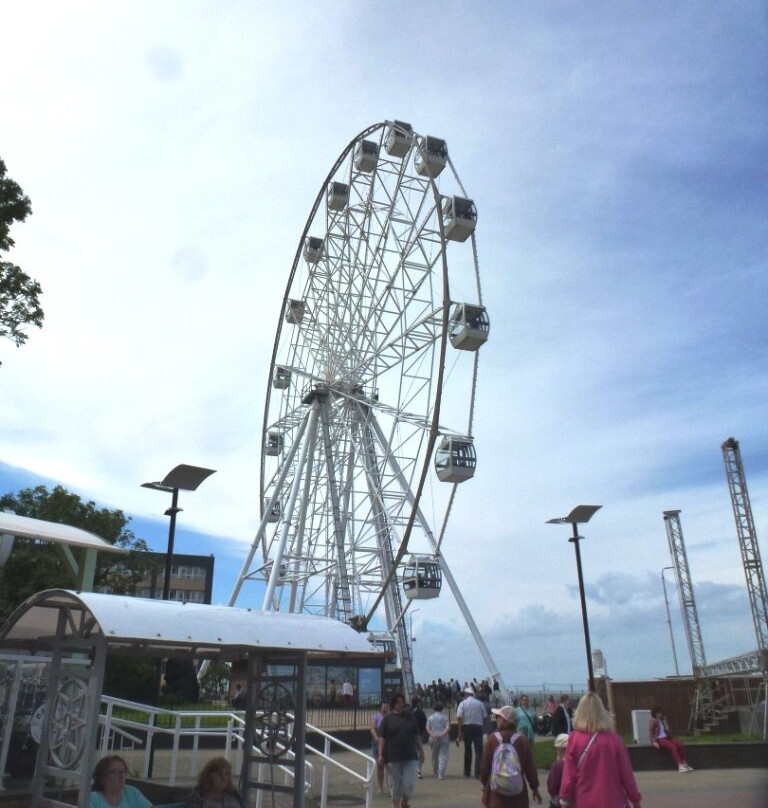 Ferris wheel "Eye of the Baltic"-泽列诺格拉茨克必去景点