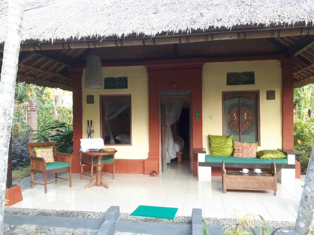 巴厘岛塔曼纱丽水疗度假村主图