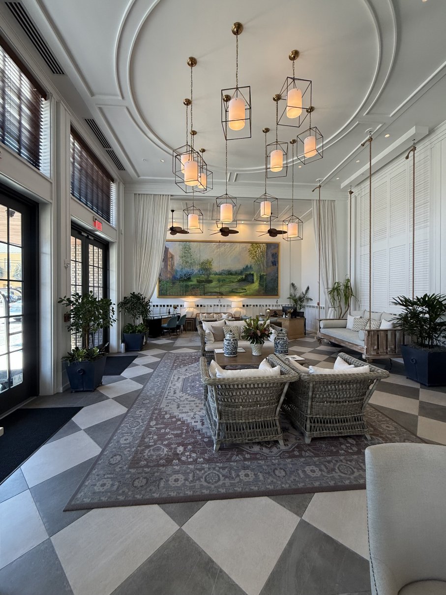 洛特雷尔酒店-官方