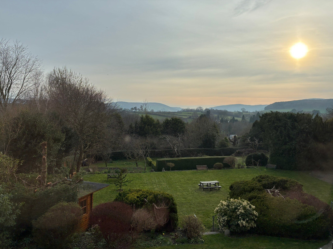 佩拉里屋民宿主图