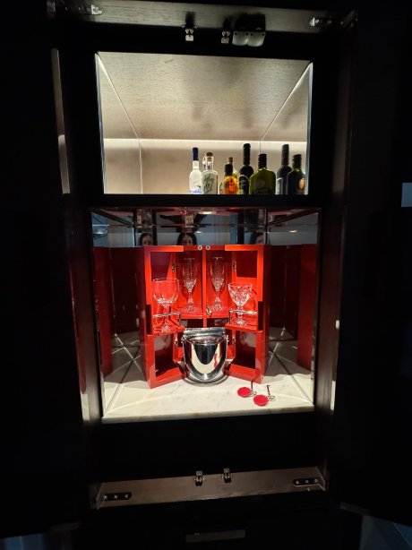 纽约巴卡拉酒店及公寓-官方