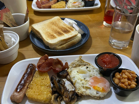 戴维尔旅馆主图