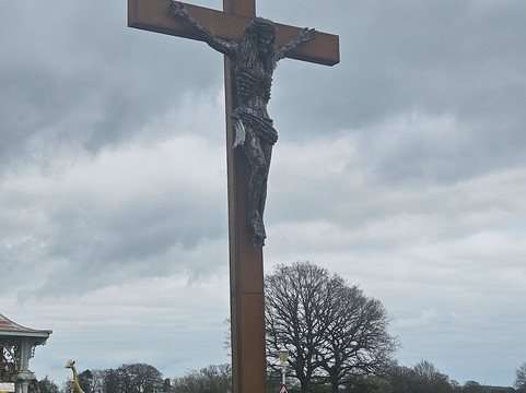 The British Ironwork Centre-奥斯沃斯特必去景点