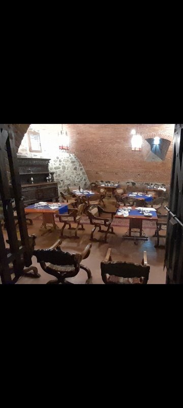 帕沃内城堡酒店-旅行者