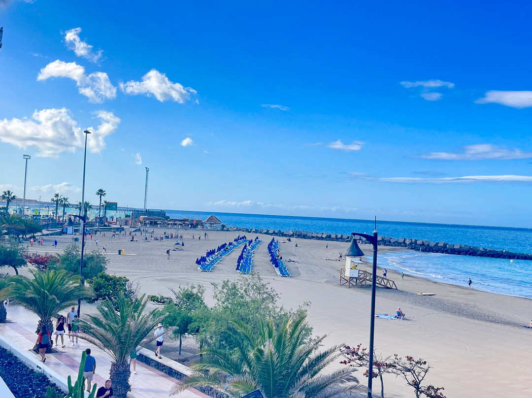 Playa de las Vistas-洛斯克里斯蒂亚诺斯必去景点