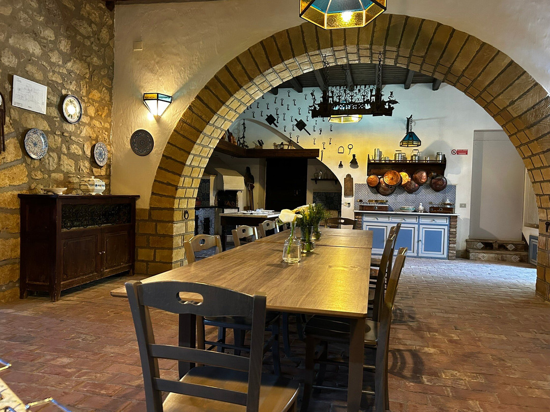 Montemaggiore Belsito酒店住宿-Fontana Murata Resort & Spa