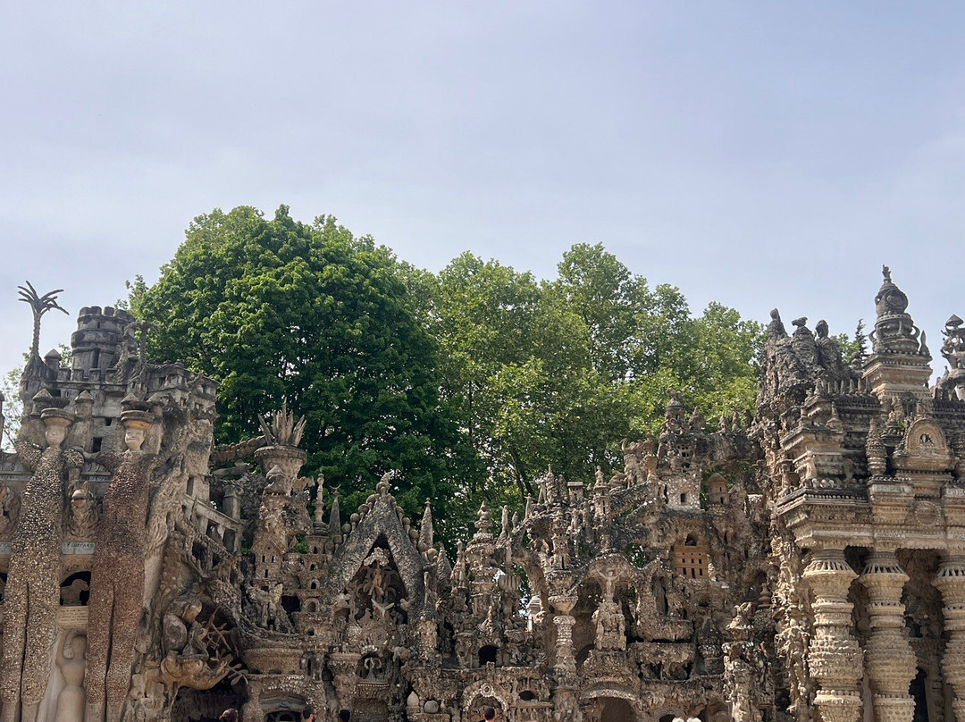Palais Ideal du Facteur Cheval-Hauterives必去景点