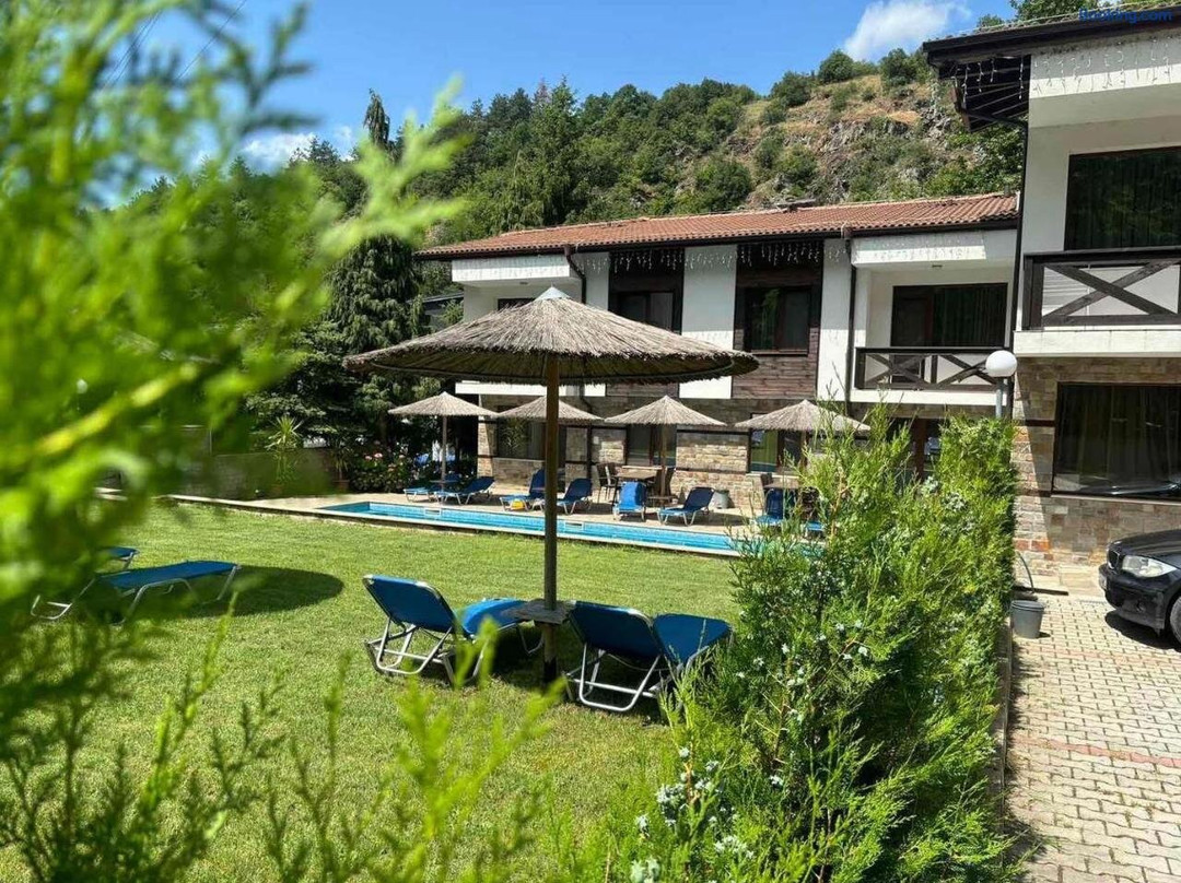 Relax Houses