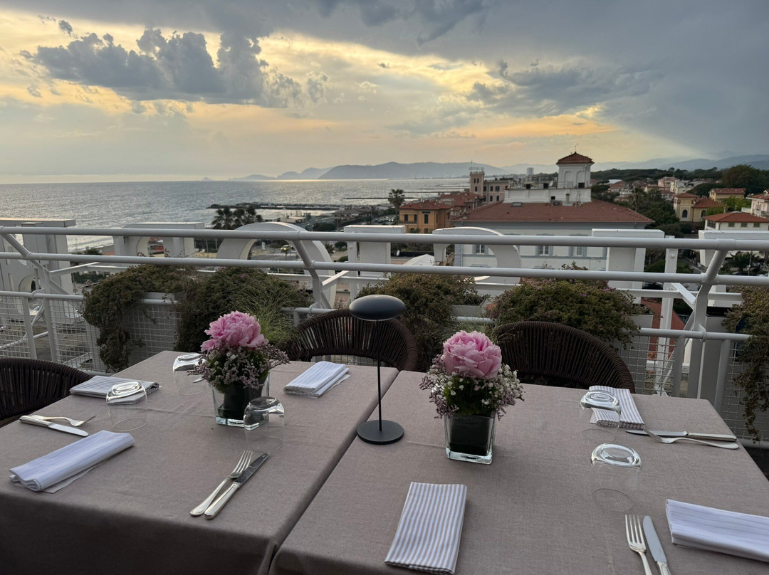 怡东酒店主图