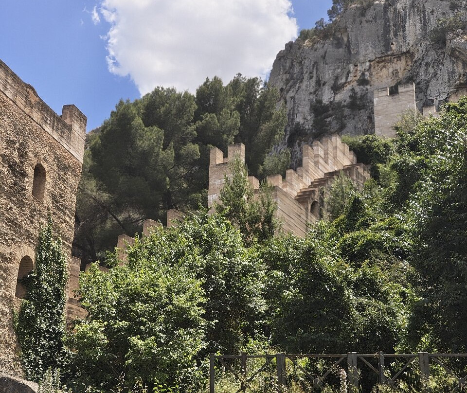 Castell De Xativa-克萨蒂瓦必去景点