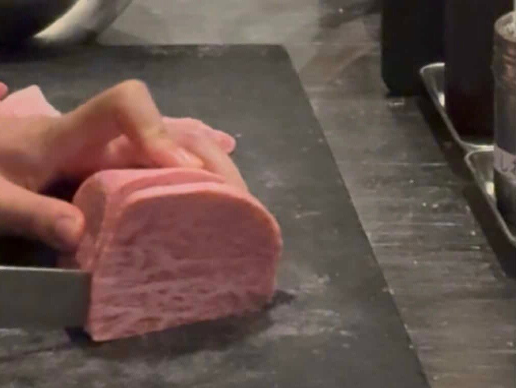 焼肉てつや