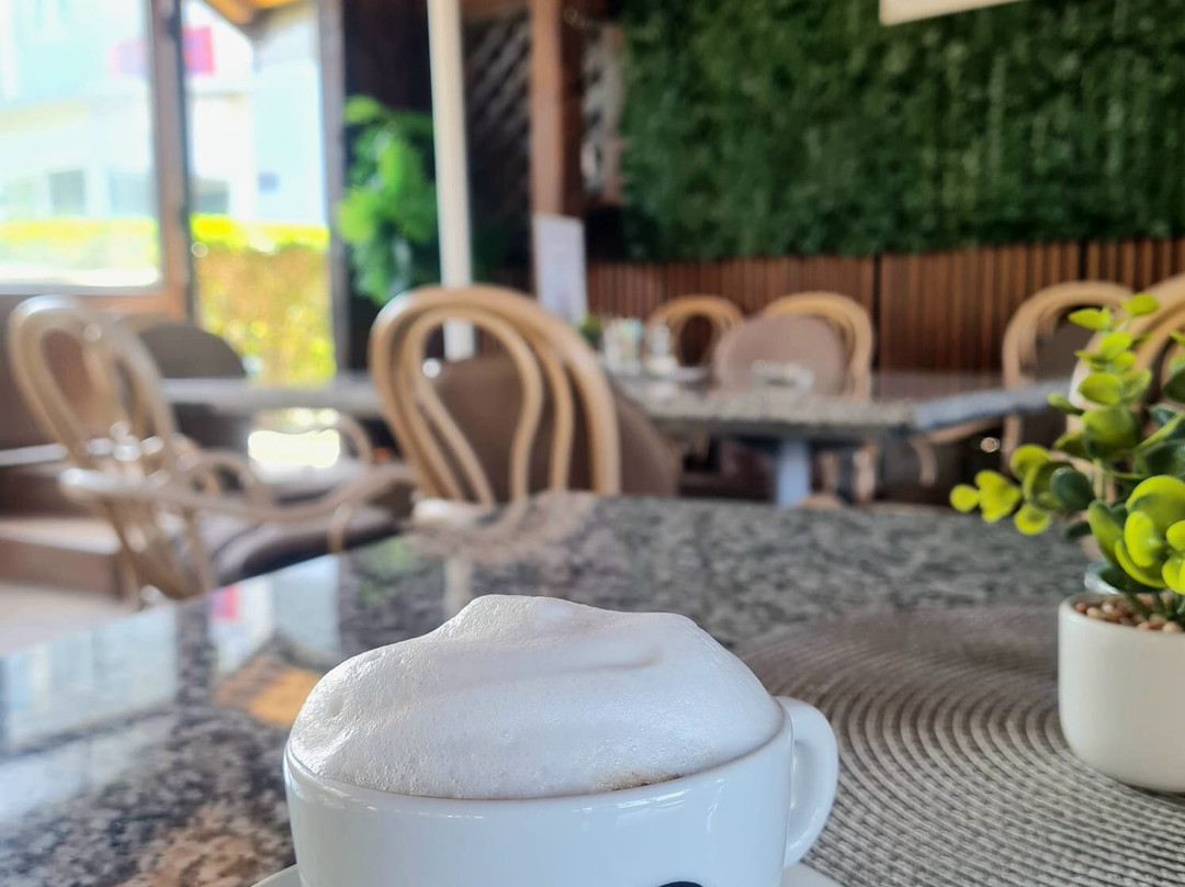 斯罗斯酒店主图