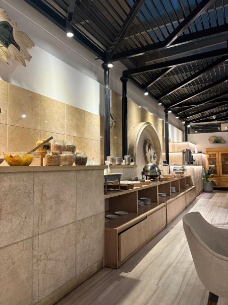 Alkazar Hotel-旅行者