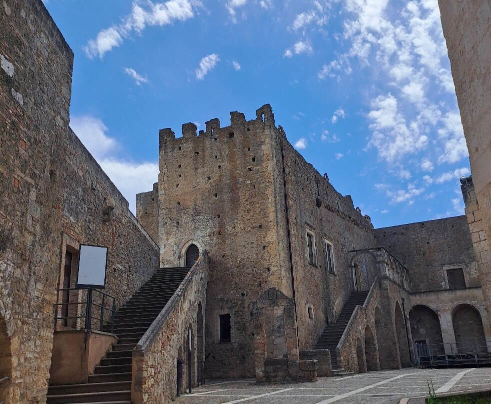 Castle of Malconsiglio-Miglionico必去景点