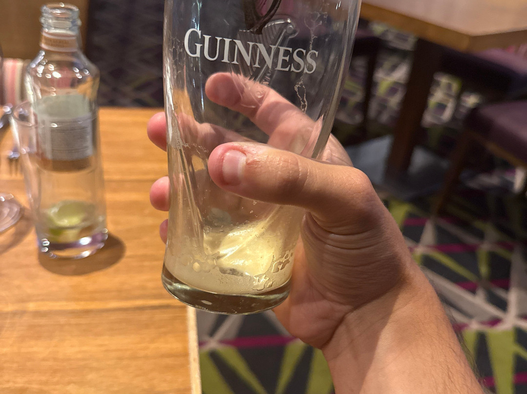 埃士佛德国际水疗酒店主图