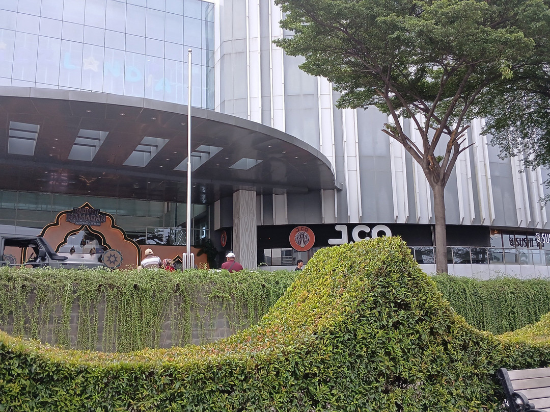 西里邦瑞士贝尔酒店主图