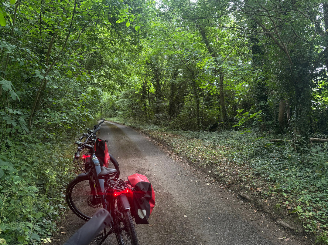 Cotswold eBikes-赛伦塞斯特必去景点