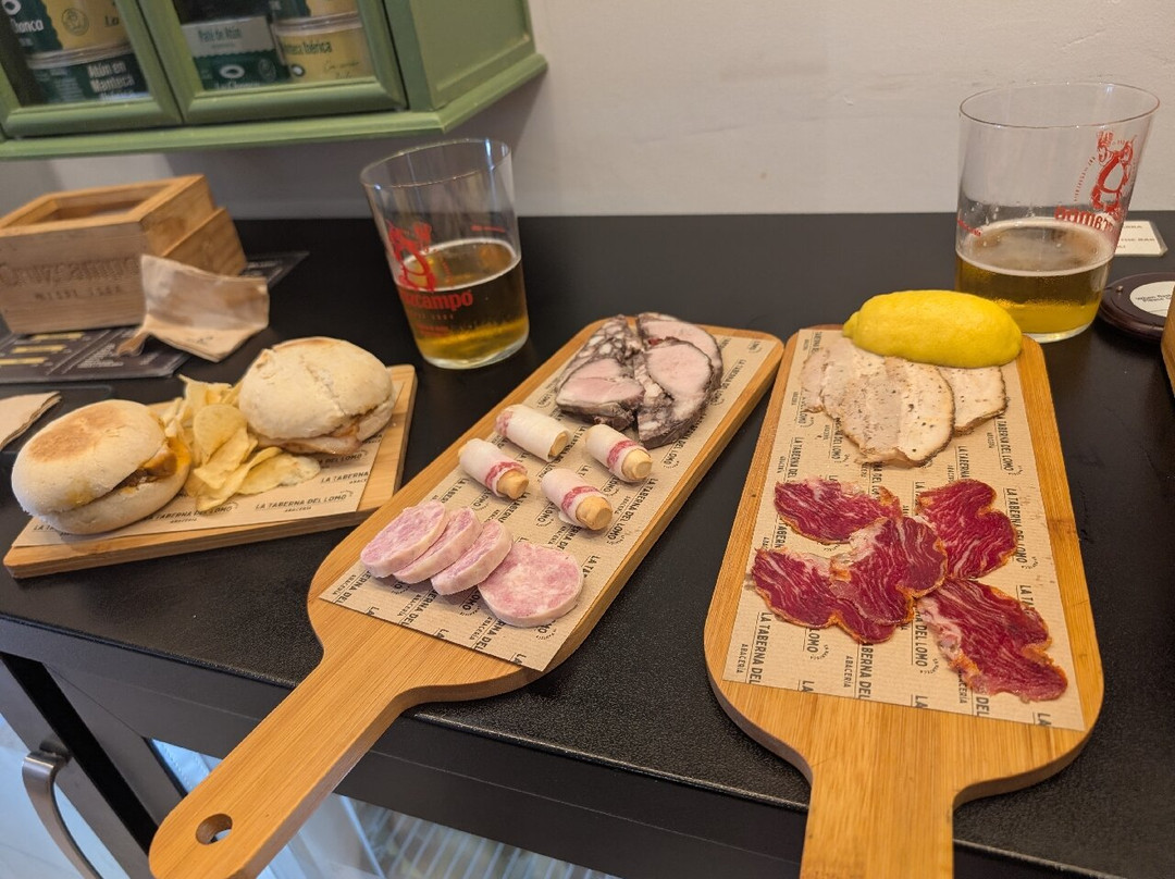 La Taberna Del Lomo En Manteca