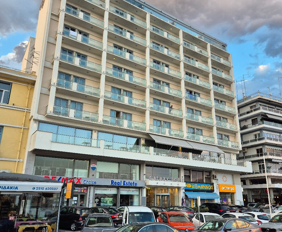 埃洛泰尔银河酒店主图