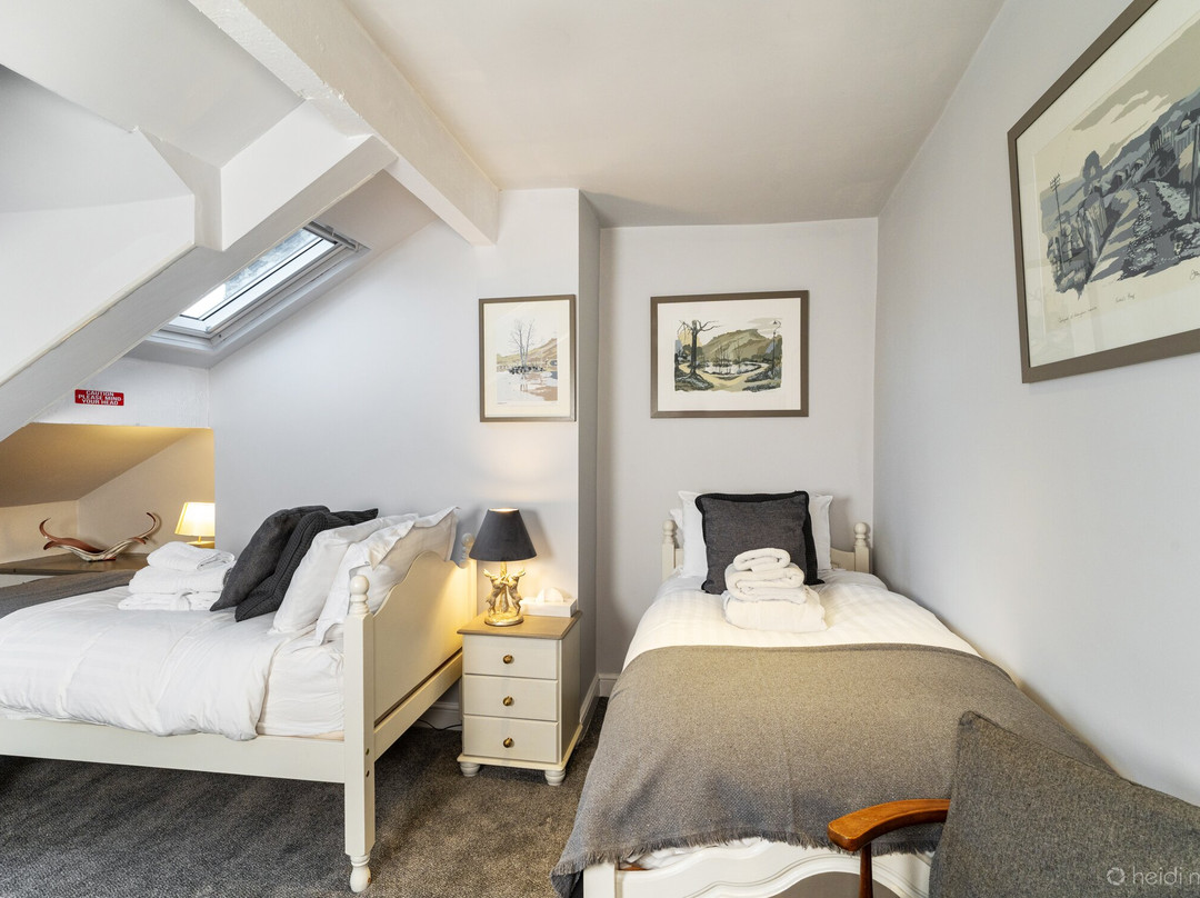 One Tivoli Place Guest House主图