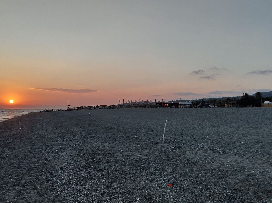 HLB Hang Loose Beach-Gizzeria Lido必去景点