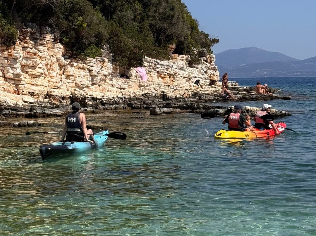 Fiskardo Kayaks and SUP-菲斯卡尔宗必去景点