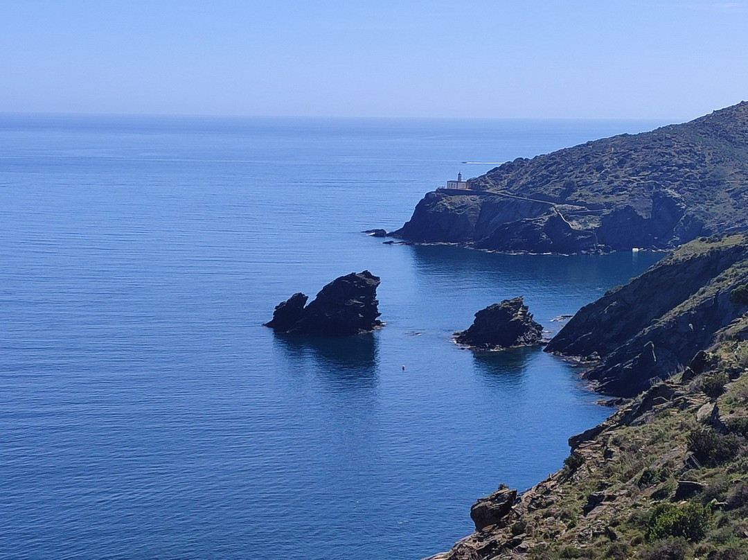Far de Cala Nans - Cala Nans Lighthouse-卡达克斯必去景点