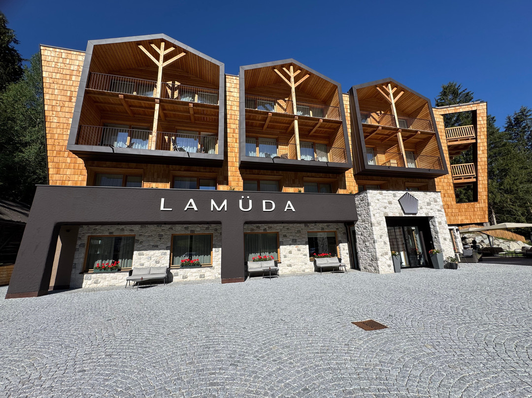 Hotel la Müda主图