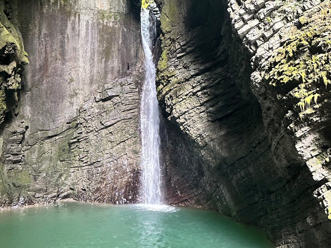 Kozjak Waterfalls-Kobarid必去景点