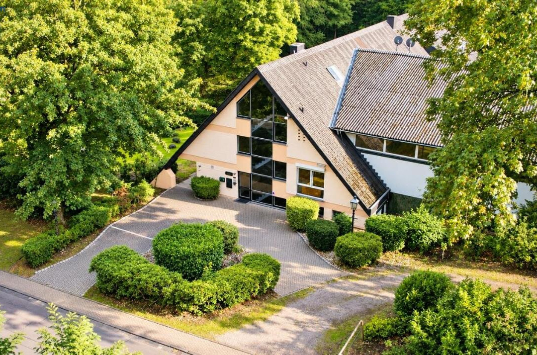 Idyllisch zwischen Ortsausgang und Waldesrand gelegene, schone Apartments