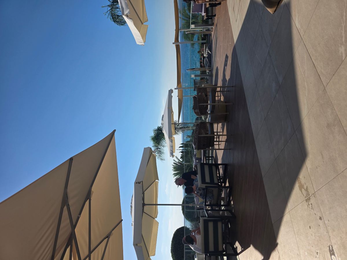 皇后湾酒店-旅行者