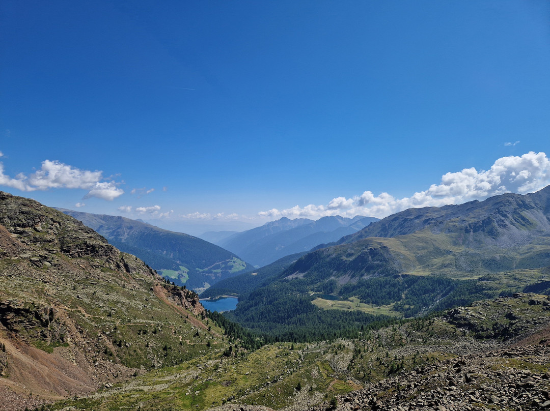 Lago di Fontana Bianca-Ultimo必去景点