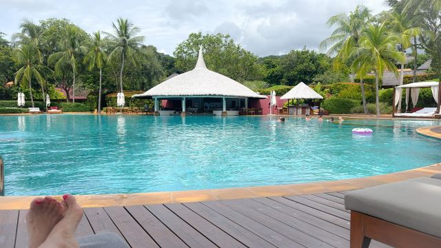普拉湾丽思卡尔顿隐世酒店-旅行者