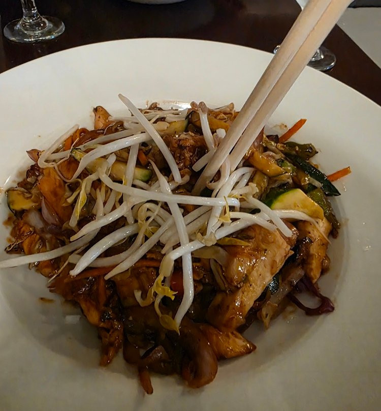 Rhodes Resto + Bar Kingston