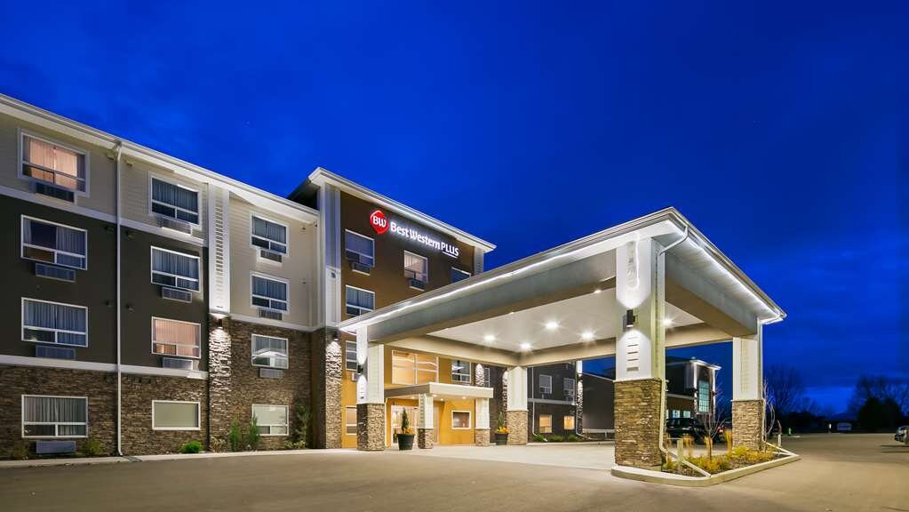 Best Western Plus Lacombe Inn & Suites主图