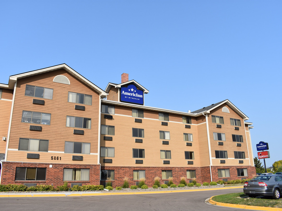 AmericInn by Wyndham Inver Grove Heights Minneapolis主图