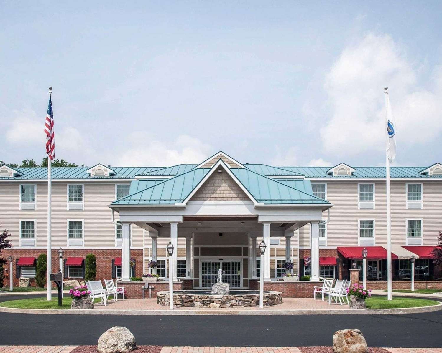 Comfort Inn & Suites Sturbridge - Brimfield-官方