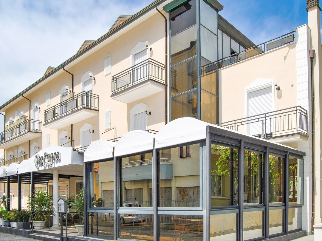 Torre Pedrera酒店住宿-Hotel Gianfranco