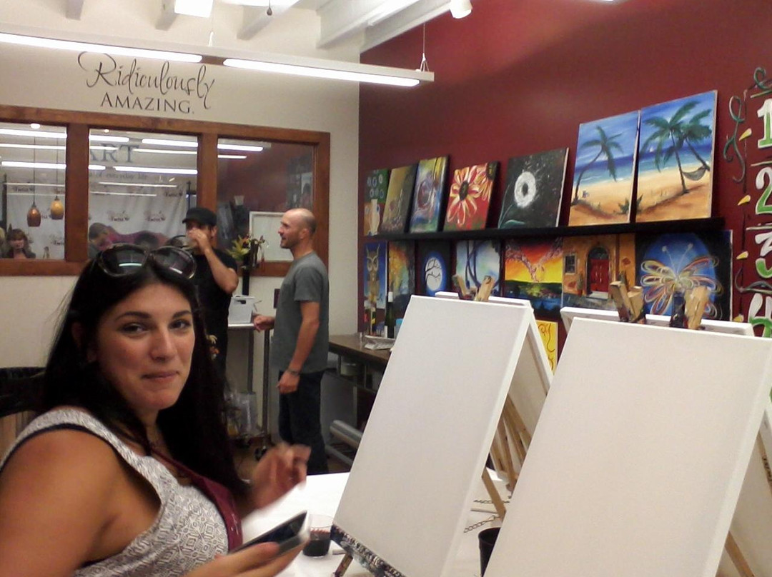 Painting with a Twist-梅森必去景点