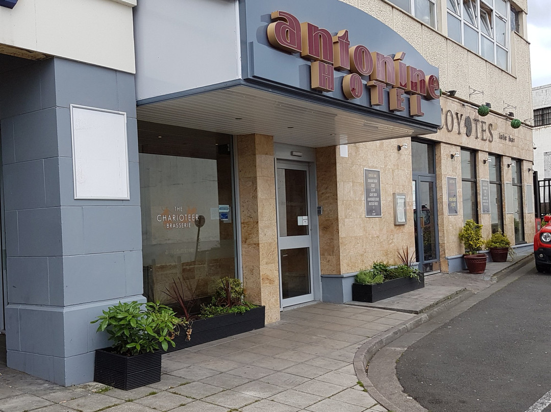 Antonine Hotel
