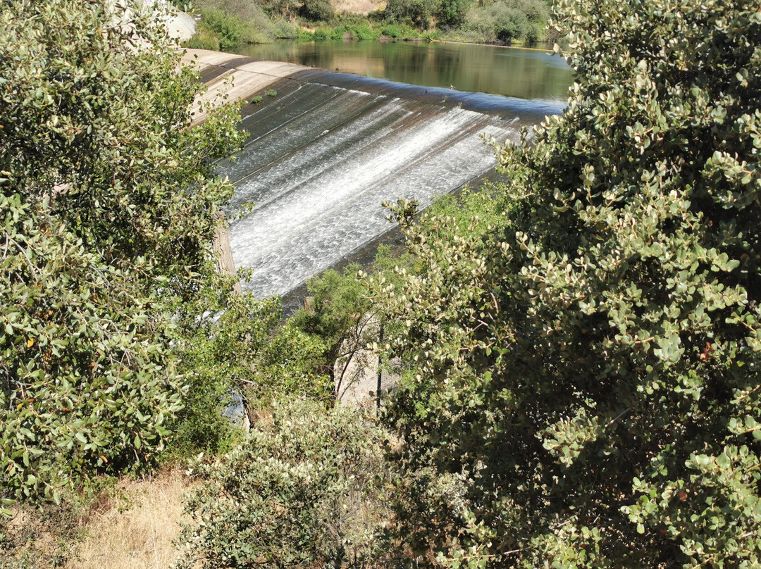 Embalse Del Molino De La Hoz-拉斯罗萨斯必去景点